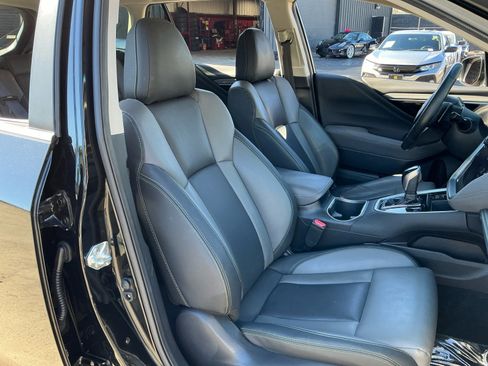 Used 2022 Subaru Outback Onyx Edition XT image 22