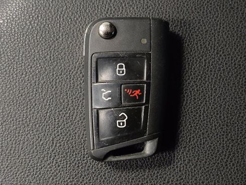Used 2021 Volkswagen Jetta S FWD image 32