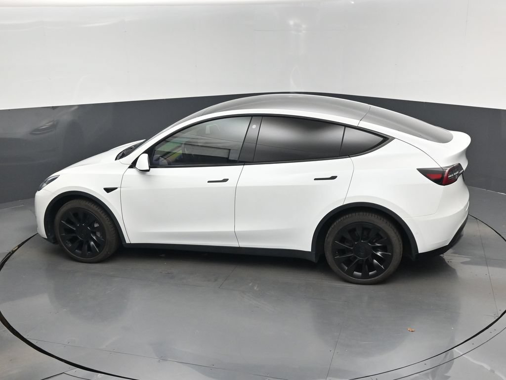 Used 2022 Tesla Model Y Long Range AWD/4WD image 14