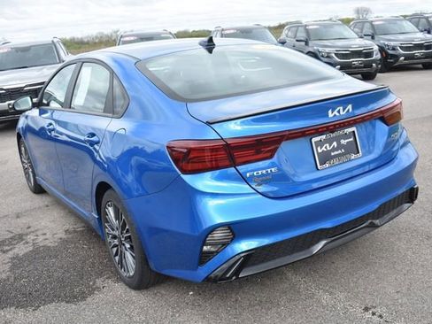 Certified 2023 Kia Forte GT-Line FWD image 5