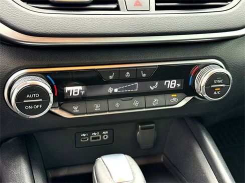 Used 2019 Nissan Altima 2.5 SV image 22