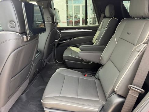 New 2026 Cadillac Escalade Luxury w/ Touring Package RWD image 10