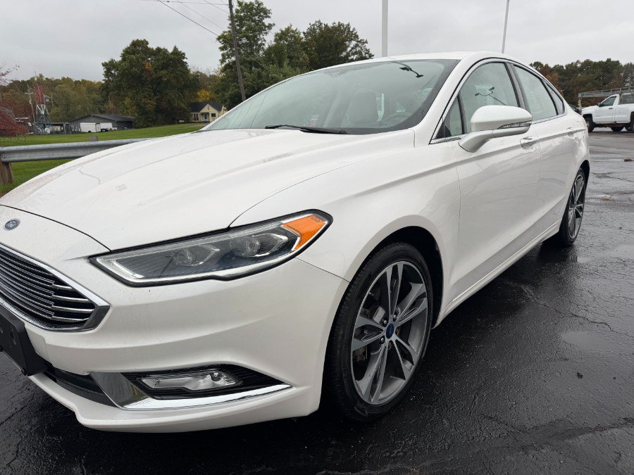 Used 2017 Ford Fusion Titanium AWD/4WD image 9