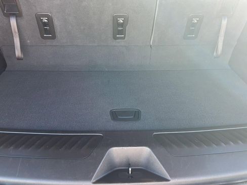 Used 2024 Chevrolet Tahoe LT image 16