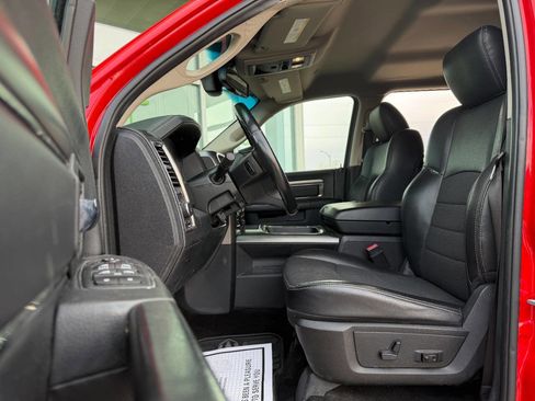 Used 2017 RAM 1500 Sport image 11