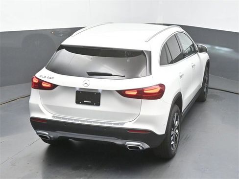 New 2025 Mercedes-Benz GLA 250 image 48