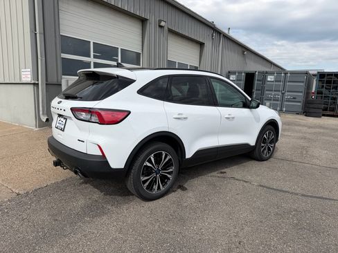 Used 2022 Ford Escape SEL w/ SEL Stealth AWD Package image 4