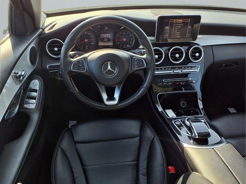 Used 2015 Mercedes-Benz C 300 4MATIC Sedan image 12