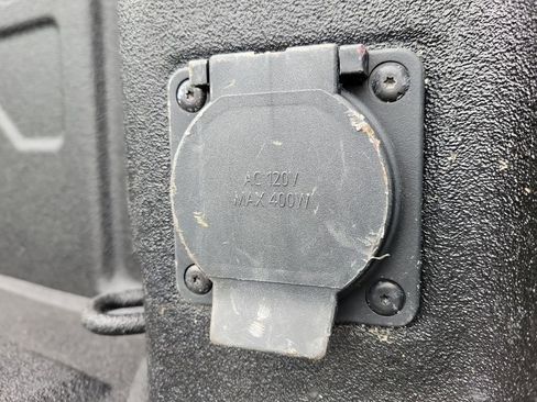 Used 2022 GMC Sierra 2500 Pro w/ Convenience Package image 10