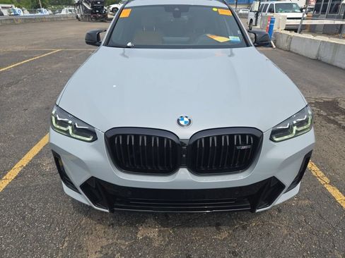 Used 2024 BMW X4 M40i AWD/4WD image 3