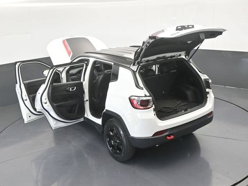 Used 2023 Jeep Compass Trailhawk image 68