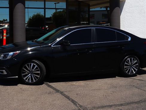 Used 2019 Subaru Legacy 2.5i Premium image 4