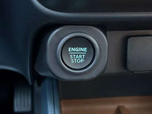 Certified 2024 Ford Maverick Lariat image 21