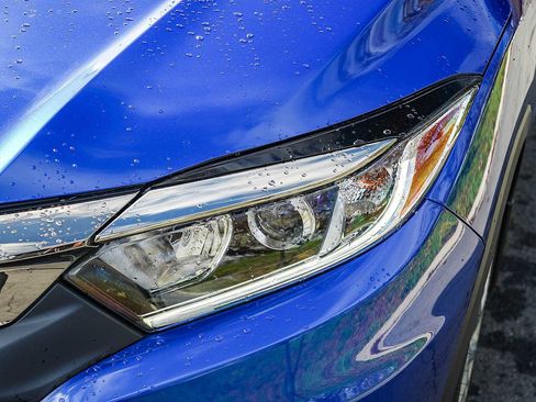 Used 2019 Honda HR-V EX image 8