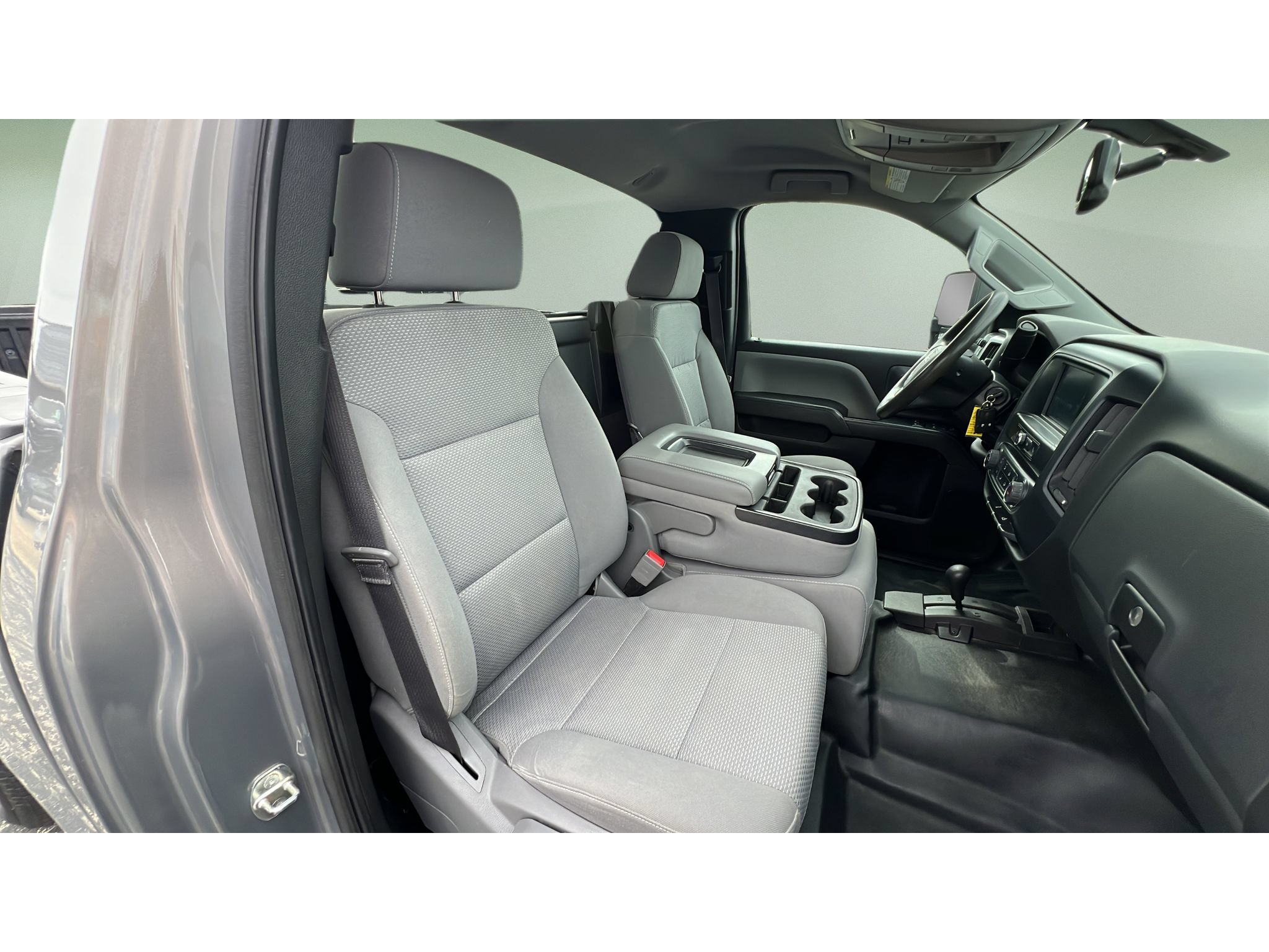 Certified 2017 GMC Sierra 3500 4x4 Regular Cab w/ Sierra Convenience Package image 30