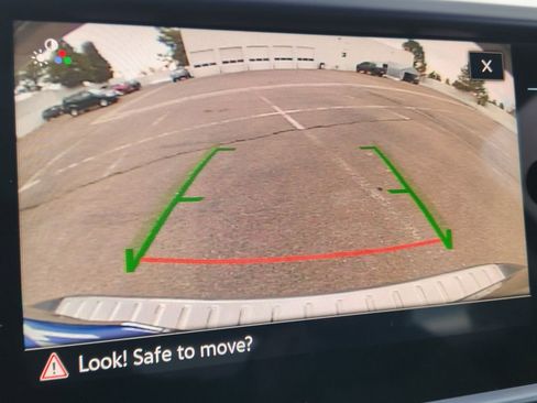 Certified 2024 Volkswagen Taos SE image 22