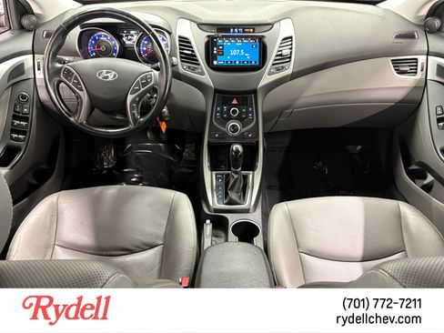 Used 2015 Hyundai Elantra Limited FWD image 12