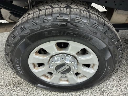 Used 2024 Ford F250 XLT image 14