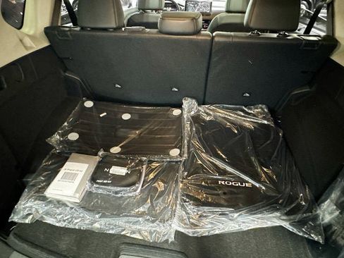 New 2026 Nissan Rogue Platinum w/ Platinum Premium Package image 23