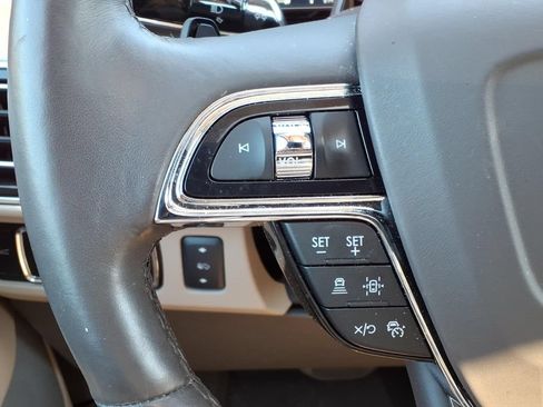 Certified 2024 Lincoln Navigator Reserve AWD/4WD image 7