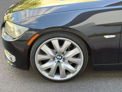 Used 2011 BMW 335i Convertible RWD image 27