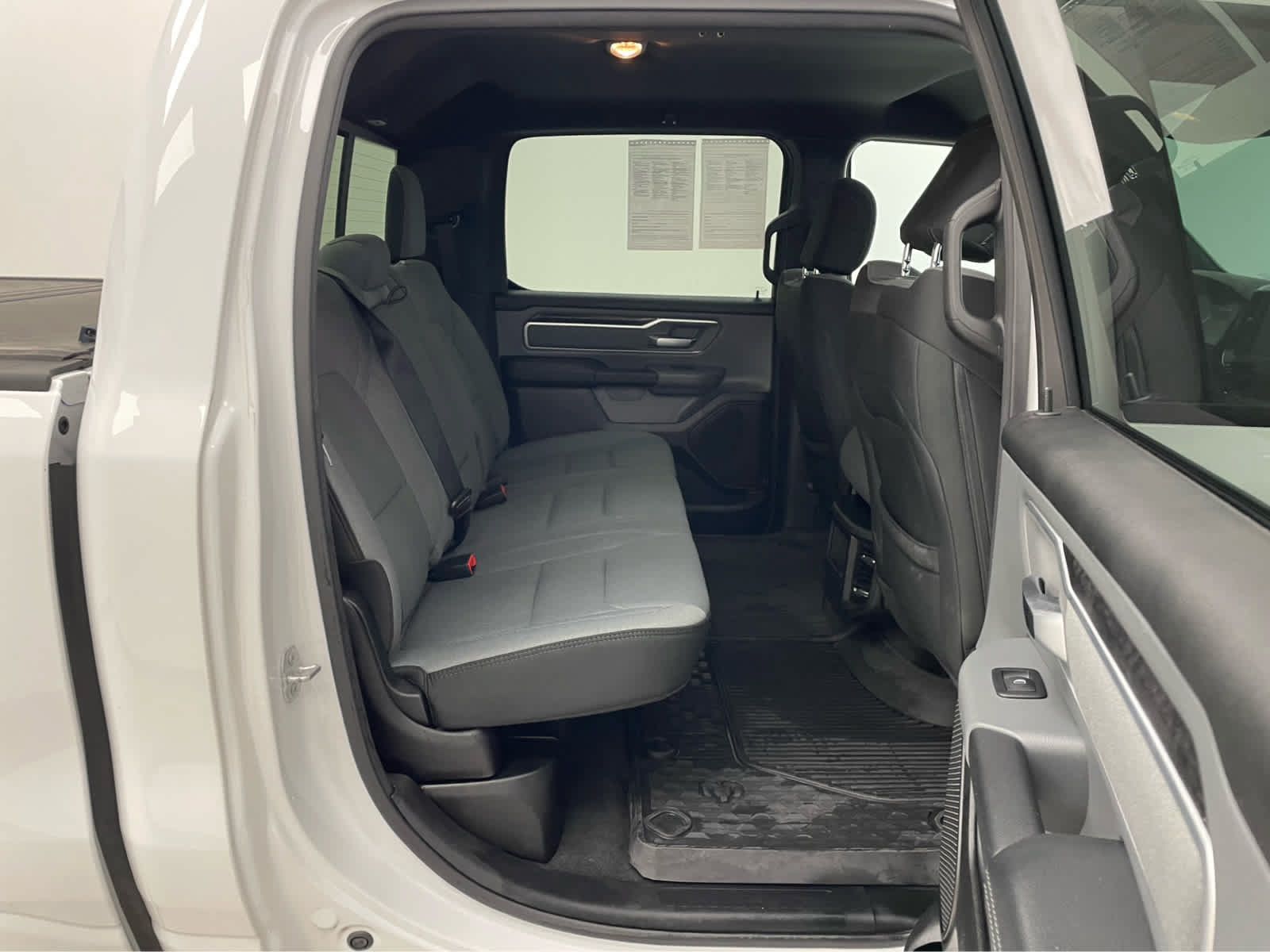 Used 2022 RAM 1500 Big Horn AWD/4WD image 13