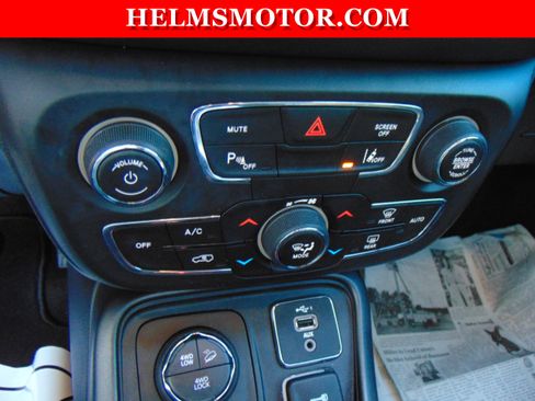 Certified 2021 Jeep Compass Trailhawk w/ Convenience Group image 22