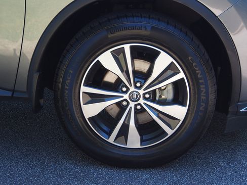 Used 2020 Nissan Murano SV FWD image 9