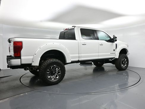 Used 2021 Ford F250 Lariat w/ Lariat Ultimate Package AWD/4WD image 24
