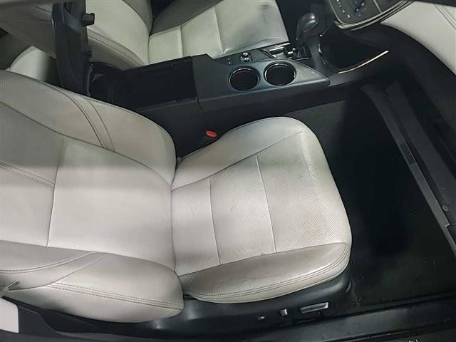 Used 2017 Toyota Avalon Limited FWD image 18