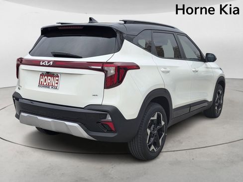 New 2026 Kia Seltos S image 4