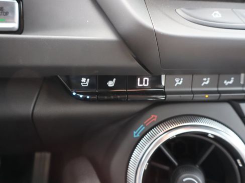 Used 2022 Chevrolet Camaro ZL1 RWD image 15
