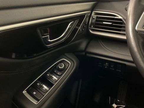 Used 2022 Subaru Outback Limited w/ Popular Package #2 image 19