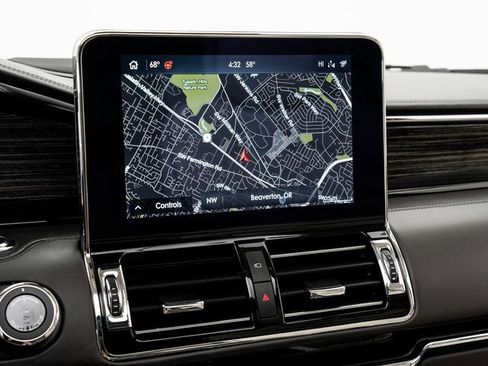 Used 2020 Lincoln Navigator L Black Label image 16