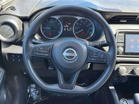Used 2023 Nissan Kicks S FWD image 11
