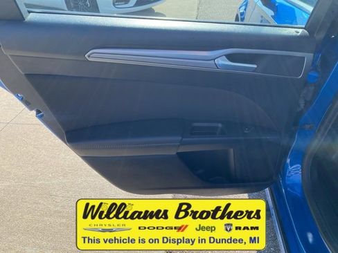 Used 2020 Ford Fusion SE image 20