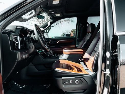 Used 2023 GMC Sierra 1500 Denali Ultimate image 21