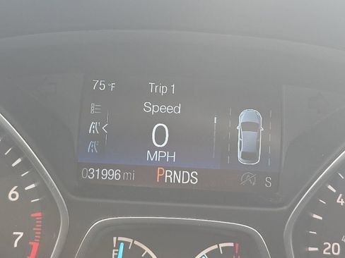 Used 2019 Ford Escape Titanium image 44