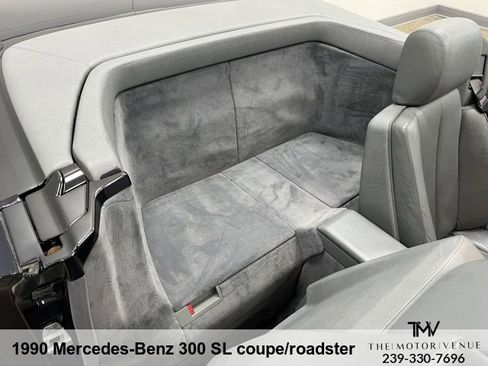 Used 1990 Mercedes-Benz 300 SL image 36