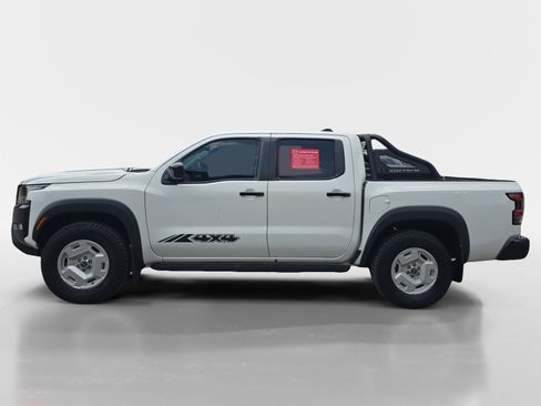 Certified 2024 Nissan Frontier SV w/ Hardbody Edition AWD/4WD image 2