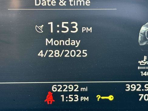 Used 2019 Audi Q8 Premium Plus w/ Premium Plus AWD/4WD image 38