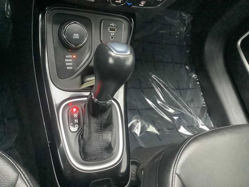 Used 2020 Jeep Compass Altitude image 17