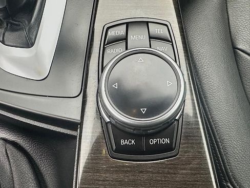 Used 2015 BMW 328i Gran Turismo xDrive image 29