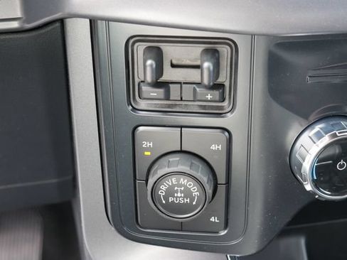 New 2026 Ford F150 XLT w/ Equipment Group 302A MID AWD/4WD image 21