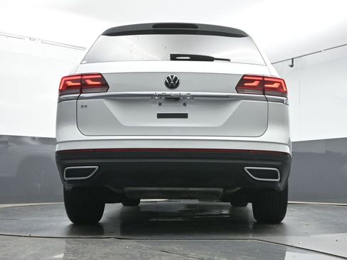 Certified 2023 Volkswagen Atlas SE image 36