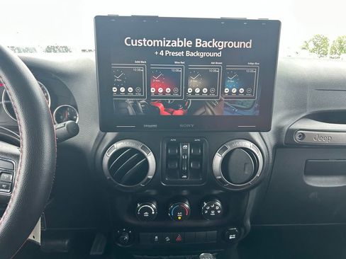 Used 2015 Jeep Wrangler Unlimited Sport w/ Quick Order Package 24S AWD/4WD image 23