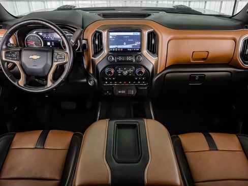 Used 2021 Chevrolet Silverado 2500 High Country w/ Z71 Off-Road Package image 13