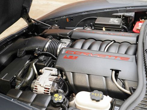 Used 2013 Chevrolet Corvette Grand Sport w/ 3LT Preferred Equipment Group RWD image 32