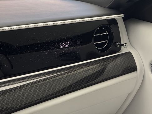 Certified 2023 Rolls-Royce Ghost Black Badge w/ Black Badge Ghost Package image 46