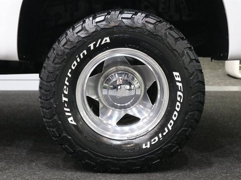 Used 2001 Ford F350 Lariat image 40